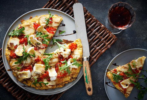 Blumenkohlpizza mit Peppadew® Kirschpaprika Streifen und Brie Rezept