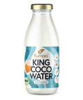 Kumaio® Bio King Kokoswasser Natur in der 350-ml-Glasflasche mit Bio-Siegel, natürlichem Kokoswasser aus King-Kokosnüssen und hellblauem Etikett auf weißem Hintergrund.